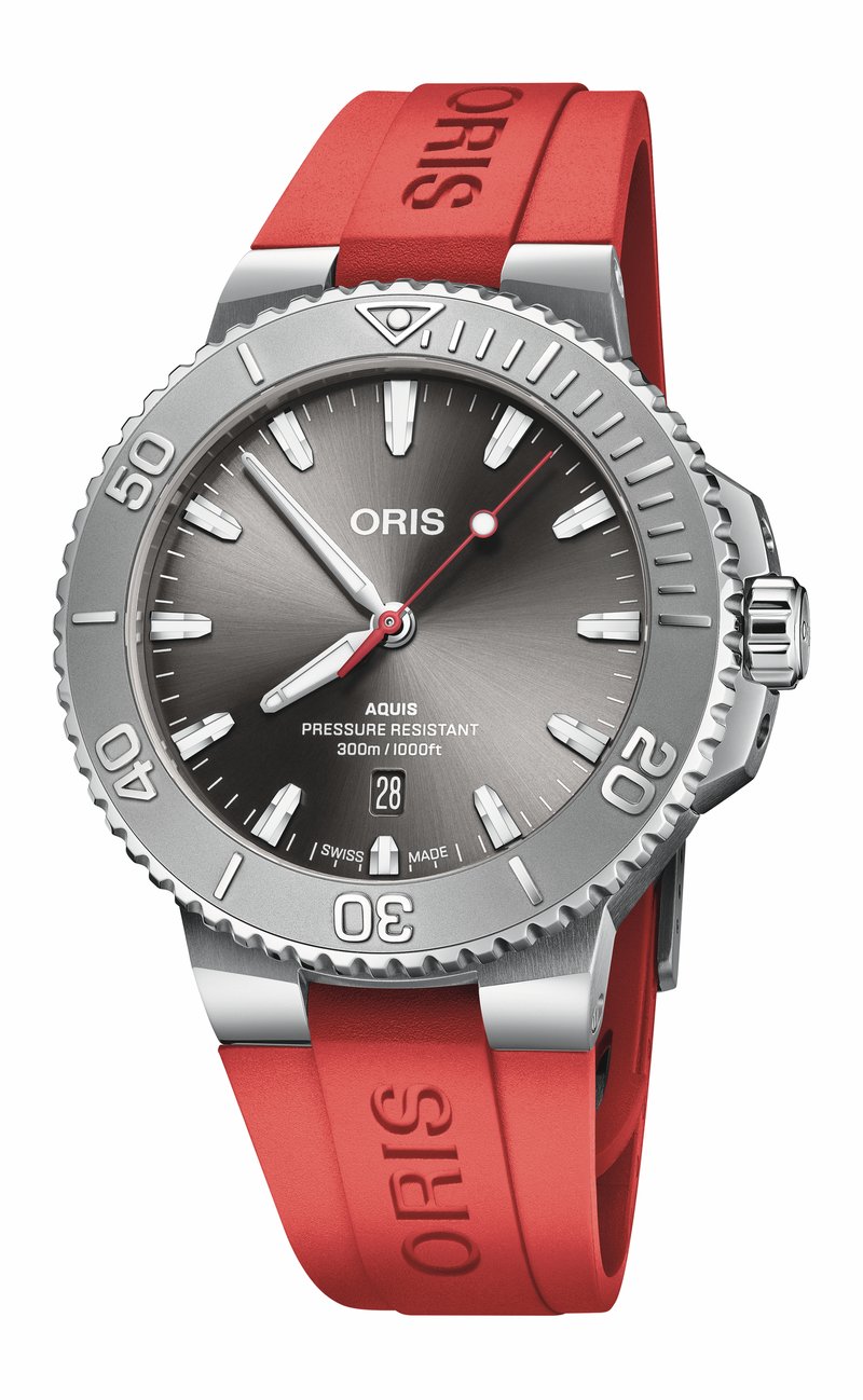 Oris Aquis Date Relief 01 733 7789 4153-07 4 23 36FC watch at Màti Jewelers Albuquerque