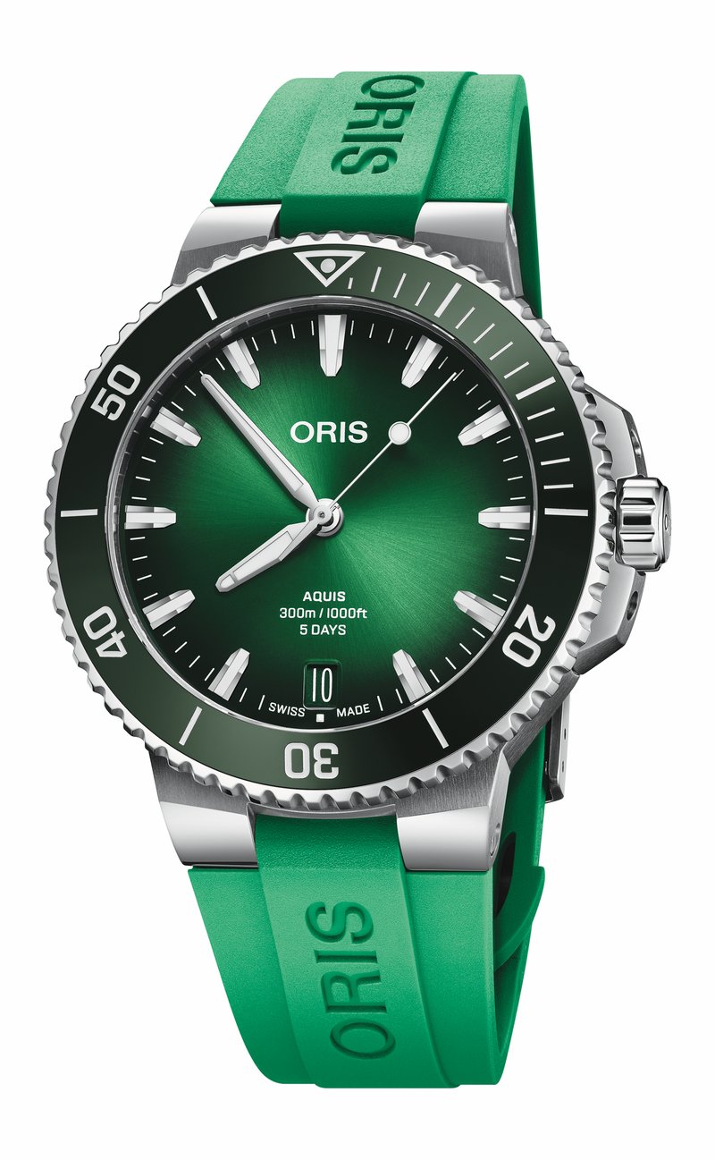 Oris Aquis Date Calibre 400 01 400 7790 4157-07 4 23 47EB watch at Màti Jewelers Albuquerque