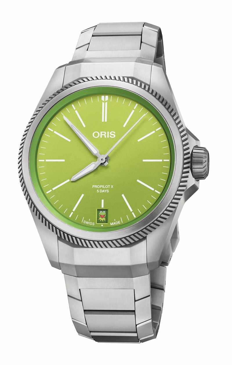Oris ProPilot X Kermit Edition 01 400 7778 7157-Set watch at Màti Jewelers Albuquerque