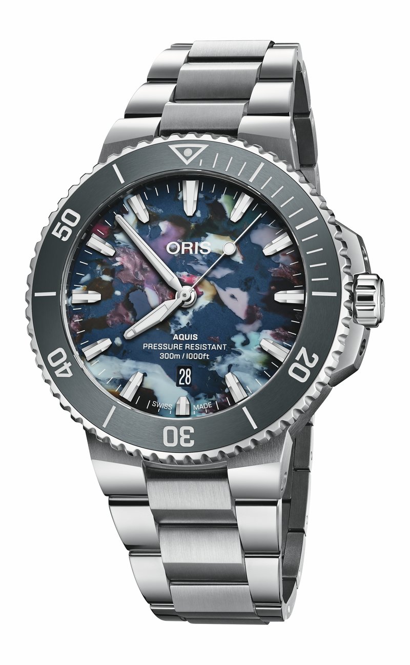 Oris Aquis Date Upcycle 01 733 7789 4150-07 8 23 04PEB watch at Màti Jewelers Albuquerque